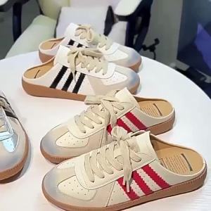 【Free Shipping】Womens German-style closed-toe mules 2025 spring-summer collection retro genuine leather thick-soled slip-on loafers without a heel