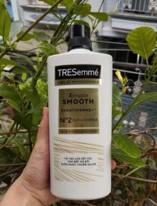 Dầu gội TRESemmé cho tóc chắc sạch khỏe mềm mượt 640g