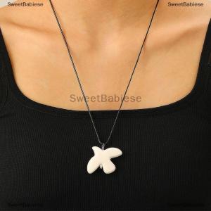 [COD] SweetBabiese Tinh Tế Màu Trắng Gốm Hòa Bình Chim bồ câu Vòng Cổ Cho Phụ Nữ Cổ Điển Chim bồ câu Mặt Dây Chuyền Áo Len Chuỗi Thời Trang Đảng Trang Sức Phụ Kiện Quà Tặng