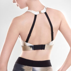 Annebra Athleisure สปอร์ตบรา ไร้โครง เสริมฟองน้ำ เข้าฟิตเนส เล่นโยคะ ออกกำลังกาย เสื้อวิ่ง Sport Bra Medium Support รุ่น AC7-031 ลายกราฟฟิค