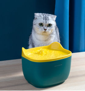 Pet Water Dispensor USB Charging Flowing Water Dispensor Pet Bowl for Cat Small Dog Rabbite and Small Animals Circulat
