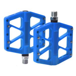 Light weight Bicycles Platform Pedals Seal Bearings Nonslip Bicycles Pedals for Mountain Cycling Road Bicycles
