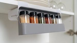 Spice Jar Storage Rack Seasoning Container Slide-Out Spice Rack Under-Cabinet No-Drill Pull-Down Organizer With 6 Spice Jars