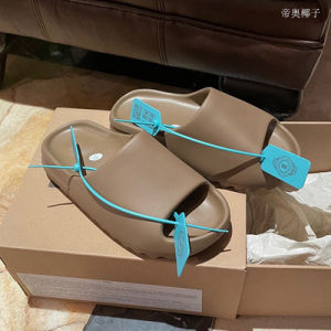 [Free Shipping] Putian YEZI Outdoor Slippers For Women In Summer Kanye-Style Thick-Soled One-Strap Fashion Personality Beach Trendy MenS Sandals