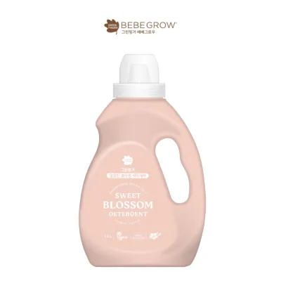 Nước giặt xả em bé thuần chay Greenfinger hương Blossom 1.4 lít giúp quần áo mềm mại an toàn cho da