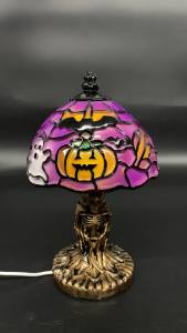 Indoor Halloween Decor Table Lamp Cute Resin Cat Bat Ghost Pumpkin Shape Warm LED Accent Light For Nightstand Mantel Bookshelf Spooky Season Home Decoration Gift Idea