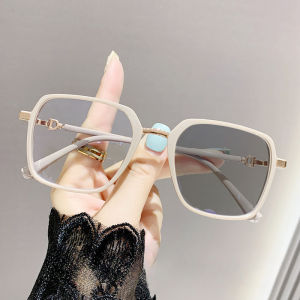 -0.5 -0.75 -1.25 -1.75 Photochromic Graded Eyeglasses Shining Frame Anti Blue Light Computer Glasses Large Frame Nearsighted Glasses Eyeglass for Women Computer Glasses