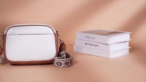 CLUCI กระเป๋าสะพายข้างแฟชั่น กระเป๋าสะพายหนังเทียม กระเป๋าสตางค์ผู้หญิง สายสะพายไหล่กว้างปรับได้