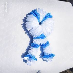 พวงมาลัย พวงมาลัยวันแม่ ทำจากริบบิ้นผ้าใหมซาติน กว้าง13ซม. ยาว22ซม. DIY