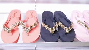 Colorful Glass Flat Heel Rhinestone Slippers For Women New Summer Fashion Korean Style Flat Sequin Flip-Flop Beach Slippers