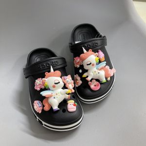 [TẶNG 12 STICKER] - Dép sục Cross Baya cho bé gái trẻ em Cros màu Đen HannaKids giày xục Croc Clog Kid quai ngang nam nữ xuất khẩu gắn Sticker Vip - Thế Giới Cross