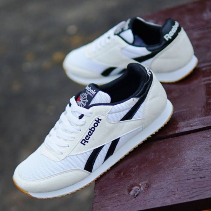 sepatu reebok yang asli