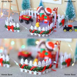 [COD] Home Base บ้านตุ๊กตารั้วไม้ขนาดเล็ก4ชิ้น เซ็ต1 12ตกแต่งฉากวันคริสต์มาสบ้านตุ๊กตาของตกแต่งสวนในลานของเล่นขนาดเล็ก