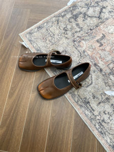 Giày bệt mũi phẳng Fengliya giày Mary Jane giày nữ 2024 Giày đơn một dây đế mềm bề mặt mềm móng heo mới