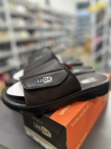 J รองเท้าแตะ ADDA รองเท้าผู้ชาย รองเท้าพื้นหนา สี สีดำ น้ำตาล Size 39-45 รุ่น 7C05