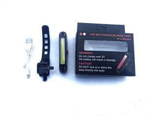 ไฟท้ายจักรยาน 2 สี แบบชาร์จไฟ   มีให้เลือก 2 แบบ คือ ขาวแดง และแดงน้ำเงิน