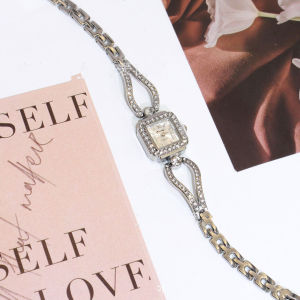 Fashion Golden Watch For Women Bangle Bracelet Metal Strap Luxury Womens Casual Watches Ladies Quartz Wristwatch