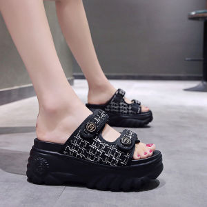 🔥ส่งจากในไทย🔥รองเท้าเเตะส้นหนา 6cm ใส่เดินเล่นท่องเที่ยวเเบบสบายๆ