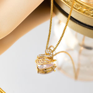 Ladamas Kalung Tembaga Dengan Liontion Bebek Angsa Elegan KT108