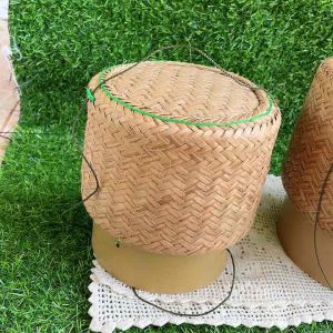 กระติ๊บข้าวเหนียวสานจากต้นคล้า ขนาด 6.5 7 7.5