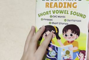 CVC BOOK 2 Beginning Reading Booklet for 3-7 yrs A5 Size 60 Pages with CVC Words Phrases Sentences A【Fast Delivery】