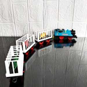 KIDZOONAA - MAINAN KERETA API THOMAS DINO - MINIATUR TRAIN DINOSAURUS BATERAI ANAK MURAH (05039)