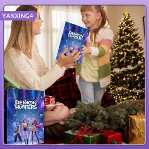 【YANXING4】 Kpop นักล่าปีศาจคริสต์มาสจุติพวงกุญแจปฏิทินเครื่องประดับแขวน24วันนับถอยหลังปฏิทินกล่องของขวัญ