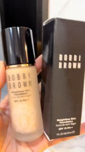Bobbi Brown Weightless Skin Foundation Font de teint SPF15 PA++ 30ml