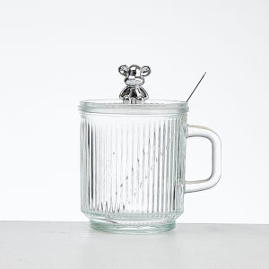 Cốc thủy tinh nắp gấu (cốc đứng) tặng kèm thìa kim loại  cao cấp