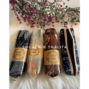 [Stok KL] PACK OF 25 Pcs Souvenir Pouch Batik Wallet  Wedding Souvenir Pen Pouch Batik Pencil Case Door Gift