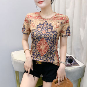 YIMEI เสื้อยืดขนาดพิเศษแขนสั้นสำหรับผู้หญิงแฟชั่นใหม่2025ฤดูร้อนเข้ารูปพอดีเสื้อพิมพ์ลายย้อนยุค