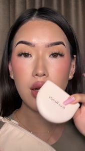 Phấn Phủ Rare Beauty True To Myself Tinted Pressed Finishing Powder 8g