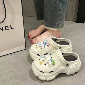 2026 New Summer Thick-Soled Clog Sandals For Women Height-Increasing Non-Slip Closed-Toe Outdoor Slippers