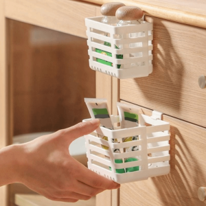 Hollow Telescopic Hanging Basket Wall Basket Plastic Hanging Storage Box Practical Space Saving Retractable Small Baskets for Kitchen