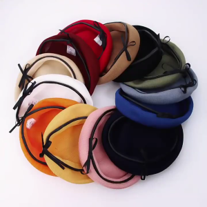 Beret Caps Knit Beret Hat Balmoral hat All-Match Fashion hat Women Fashionable Slouchy Painter Hat For Square Round Face