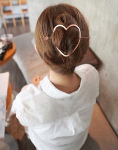 [ 2pcs Set ] Korean Style Love Small Tassel Beads Mesh Hair Tie Hair Rope Head New band elastic Accessories Headwear Fashion women HT01 Set ties Pearl Bead Ribbon Scrunchie Elegant Ponytail Hair Band for Women