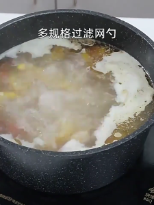 2PCs Stainless Steel Fine Mesh Strainer Spoon with Ergonomic Handle Sieves Colander Kitchen Grease and Foam Filter Tool