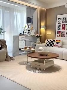 Modern Simple Round Cream Tea Table Set Living Room Home Acrylic Tea Table French Small Household Tea Table Side Table