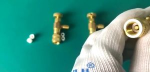 Safety Valve Adapter R410 R22 Brass Refrigerant Control Valve Air Conditioning Plus Fluoride Valve Durable