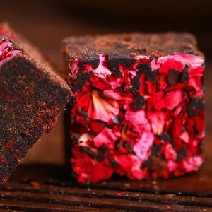 Trà thảo mộc trà viên gừng đường nâu trà giảm đau bụng kinh và bổ máu giữ ấm cơ thể - Green Pharma