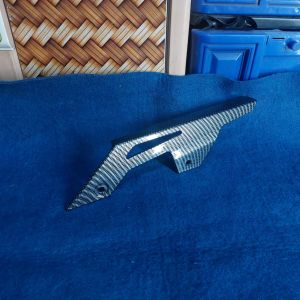 COVER TUTUP RANTAI KAWASAKI KLX 150 KARBON
