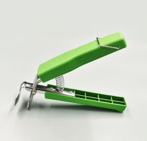 Pan Gripper Clip Hot Pot Insulator Bowl Spoon Holder Dish Clamp Dish Plate Bowl Retriever Tongs Silicone Handle Kitchen Tools 隔热碗碟夹