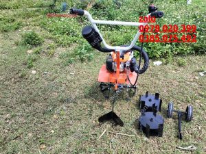 Máy xới đất mini gia đình  máy sử dụng động cơ 4 thì