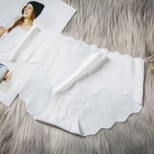 [HCM]Quần lót nữ su đúc thun lạnh không đường may trẻ trung thoải mái thoáng mát phù hợp dưới 58kg (MS 03034) Anna Shop