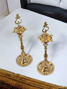 *Hand made Traditionally Designed pure brass kutthu villakku* 🍂