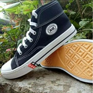 SEPATU IMPORT N/B BOT SOL KARET KUNING ANAK SEKOLAH TERLARIS SDSMPSMA