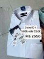 Áo sơ mi Việt Tiến trắng trơn  giá 560k sale 280k form regular ngắn taygiảm 50%. 