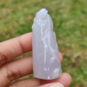 Lavender and Green Natural Type A Jadeite Jade crafted as Bamboo with lizard as a Pendant with certificate weigh 27.29 grams measurement 54 * 22.3 * 11.8 mm (pendant198)
