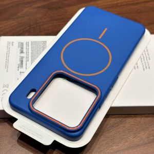 Original Silicone For Magsafe Case For Xiaomi 15 14 Pro 14Pro 15Pro Bright Color Soft Armor Shockproof Protective Magnetic Cover