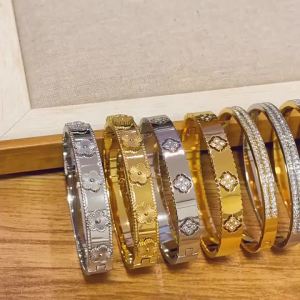 European and American cross-border best-selling titanium steel bracelet for women versatile stylish high-end full of diamonds white shell light luxury fashion jewelry